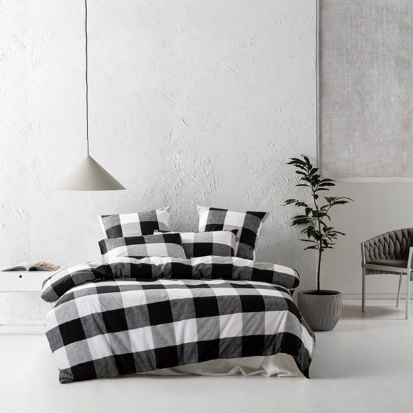Linen House Linen House Alec Black Duvet Cover Set